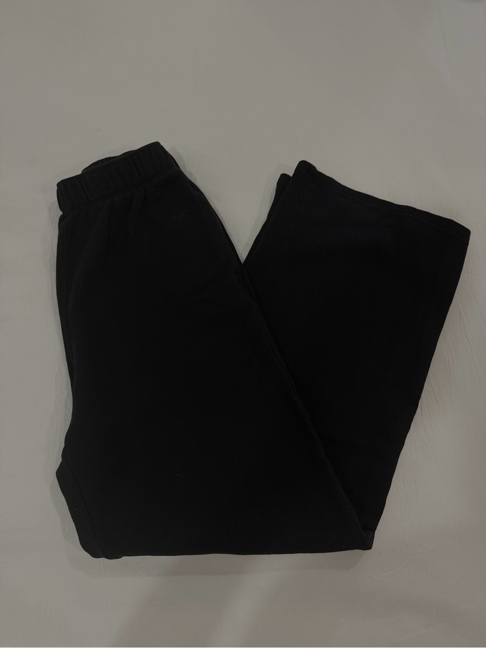 Hollister Black Straight-Leg Women's Sweatpants